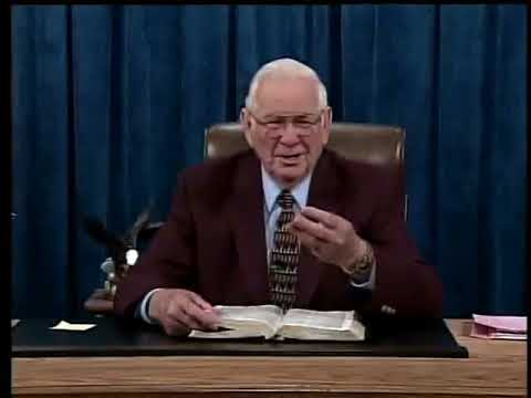 ✞ Acts 2:29 - 3:16; in-depth Bible study