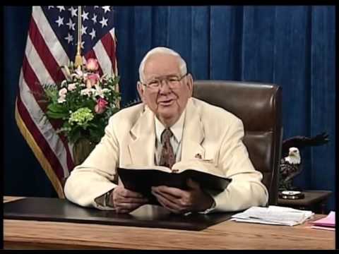 ✞ Luke 13:28 14:35; in-depth Bible study