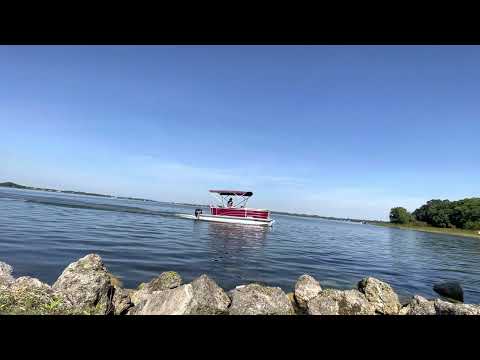 Day 230~ August 18~ Esther 1:1-3:15, 1 Corinthians 11:17-34, Psalm 35:17-28, Proverbs 21:19-20