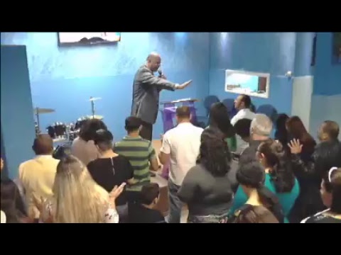 Ele vai abrir e ninguém vai fechar (Joel 2:23-24) (Apresentação do Yan )