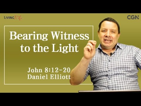 Bearing Witness to the Light (John 8:12-20) Living Life 01/28/2025 Daily Devotional Bible Study