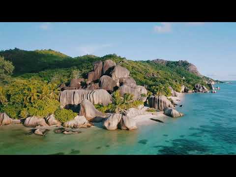 D A Y  2 8 // 1 Corinthians 13:3, Lamentations 3:22-23, Jeremiah 31:34