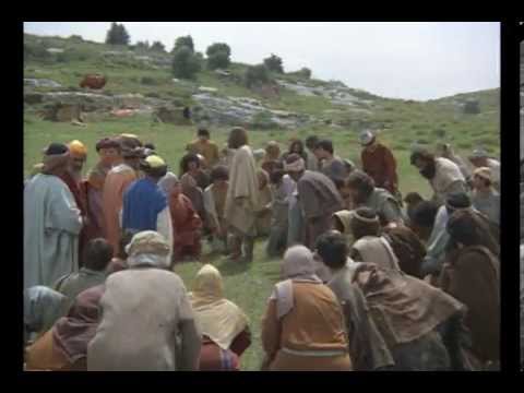 Tetun Dili - Luke 07:1-50