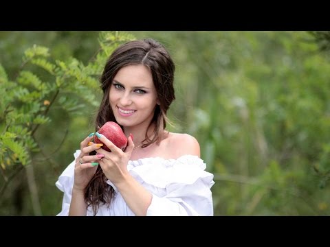 Everyday Bible Study - Living Holy - 1 Peter 1:15-16 - John Riley