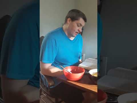 Luke 2:33-38 Bible Reading