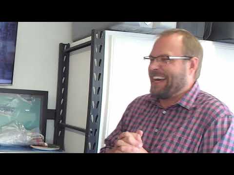 Who Should You Listen To? - Bible Study From The Garage S2 E4 - Jeremiah 8: 8-12