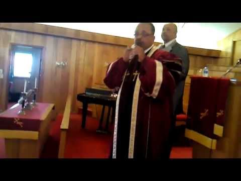 N. E. Staples 3 Sermon 13/04/2014 Part 5 Text: Luke 19: 37-38 "Here He Comes"