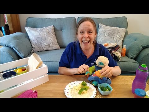 Tots in a Box 14: God gives us food (Acts 14:17 c)