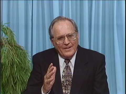 When Is A Person Saved?  (Acts 16:30,31)  (Pastor Henry Mahan)   6/11/95