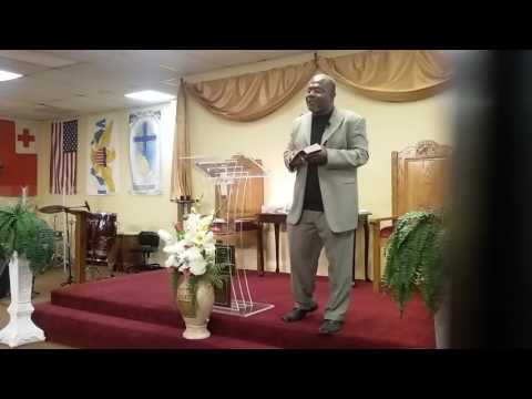 Pursuing God's Perfect Will : Revelation  1 :10 -20