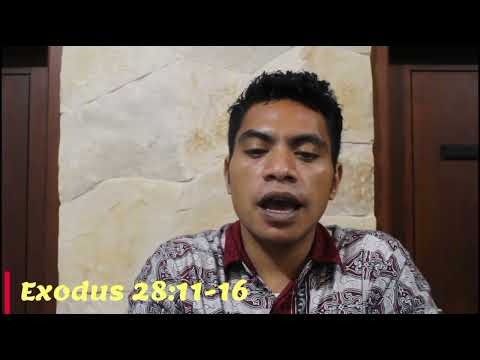 Reading The Book of Exodus 28:11-16