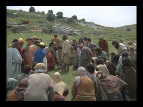 Kekchi - Luke 07:1-50